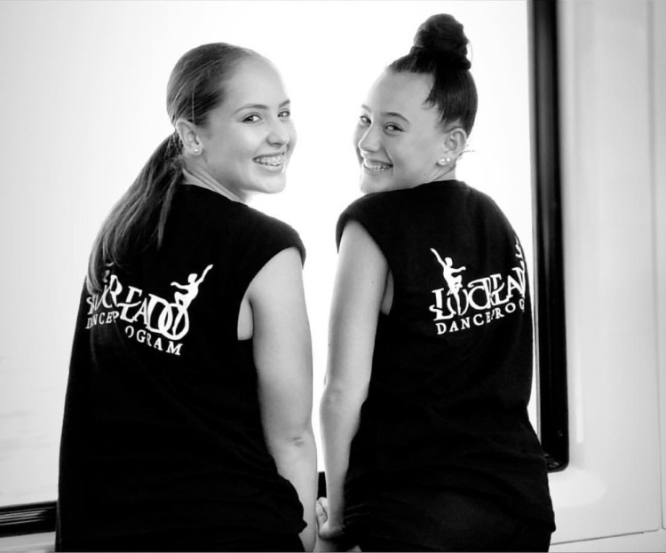 52523827_1387750971403596_208262573341016064_n