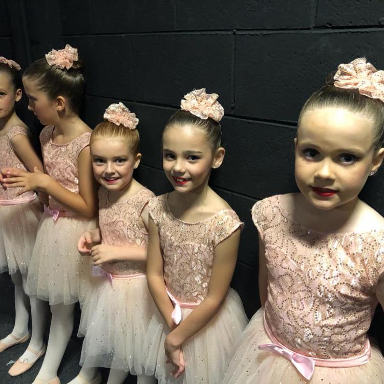 59931084_1441136276028981_2359807645495328768_o